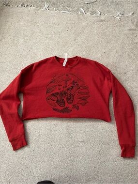 Bella Canvas Red Cropped Crewneck Sweatshirt with Black Nature Graphic